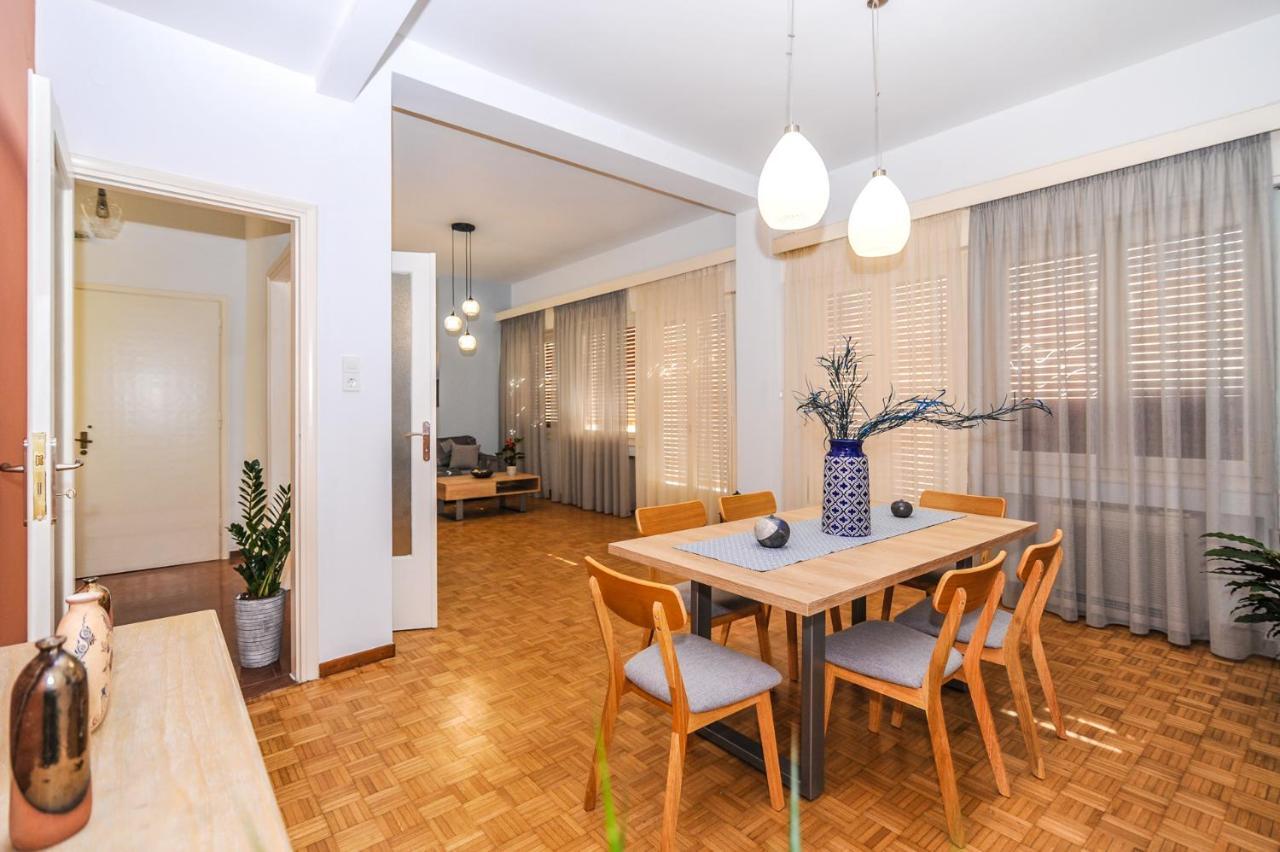 The Elegant. Spacious City Center Apartment. Heraklion  Exterior photo